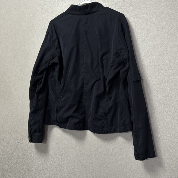 Vintage Nike Windbreaker - Picture 10 of 11
